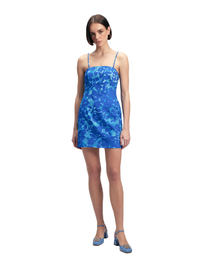 Платье с цветами